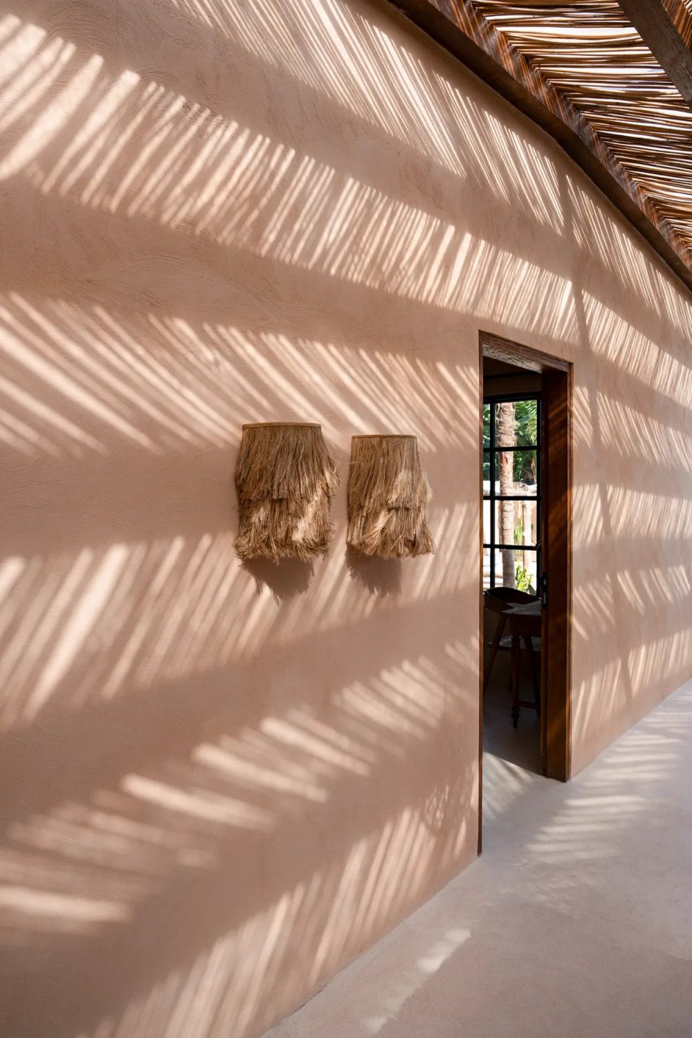 The Abaca Wall Applique - Natural - S - Image 2