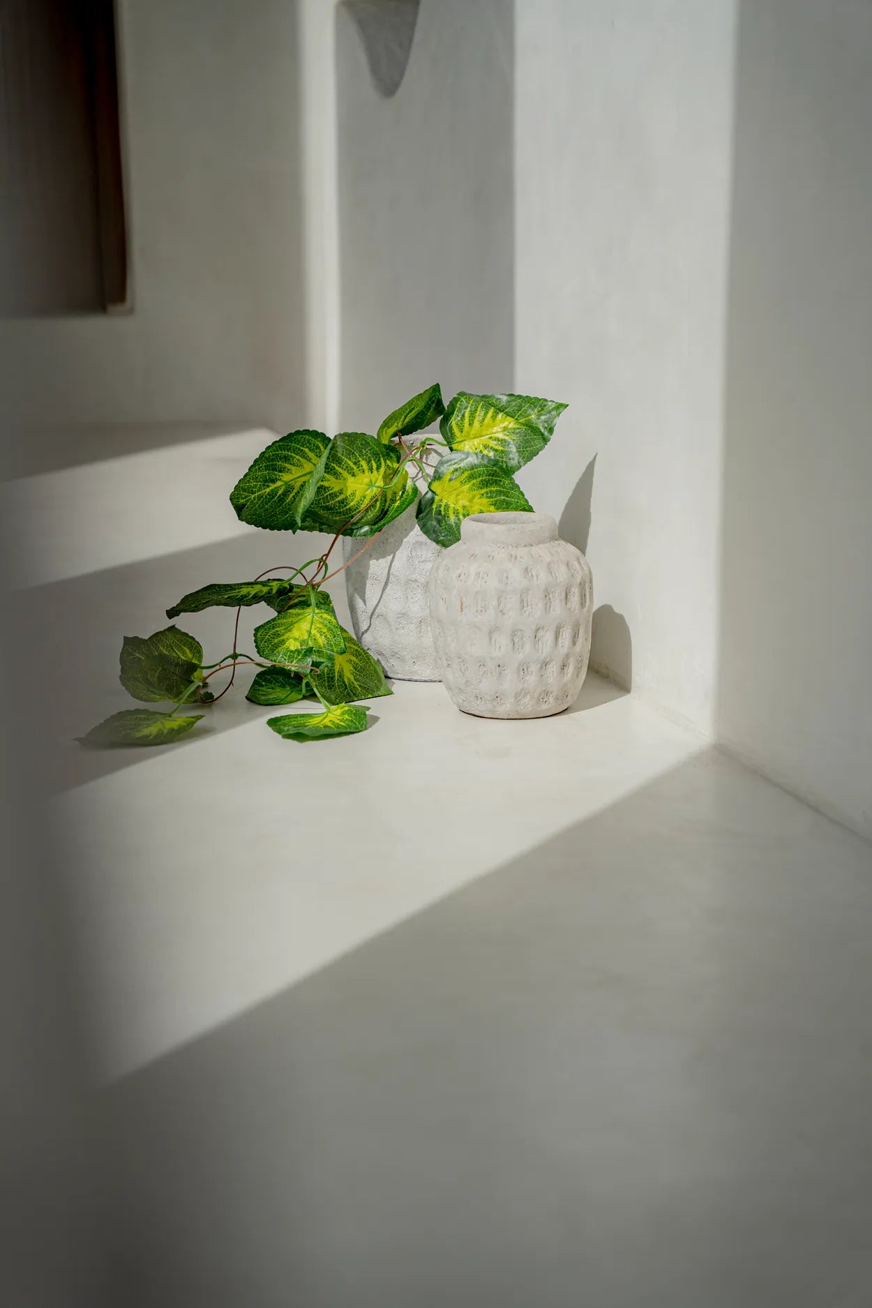 The Trendy Vase - Concrete - M - Image 2