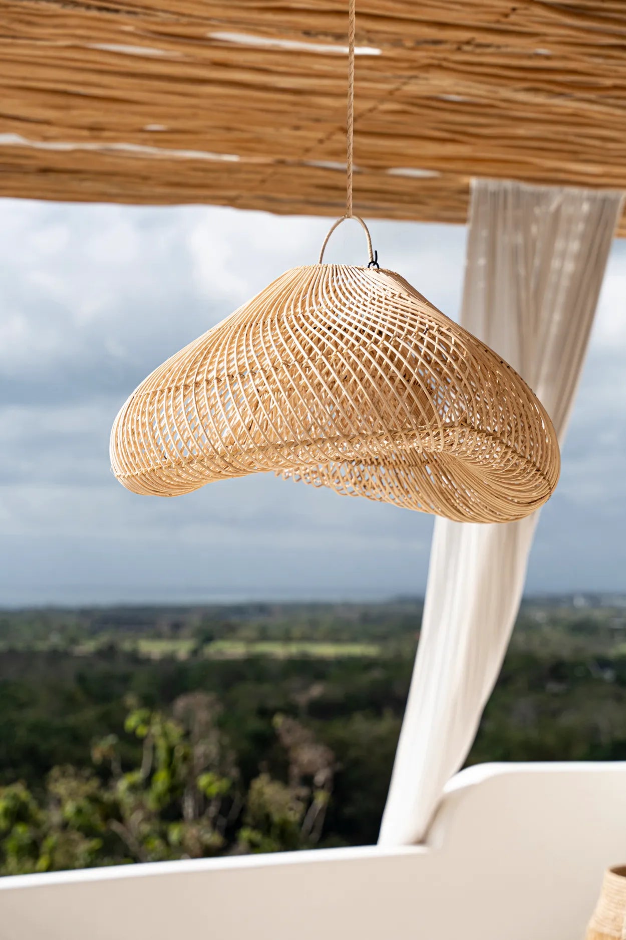 The Cloud Pendant - Natural - M - Image 2