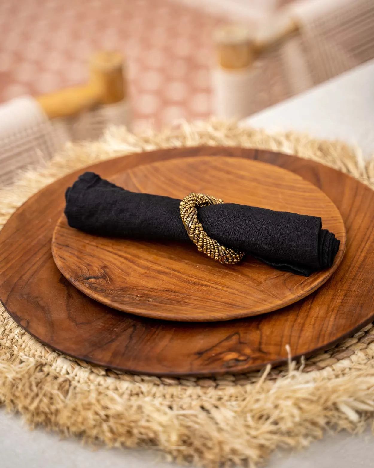 The Teak Root Round Plate - M - Image 2