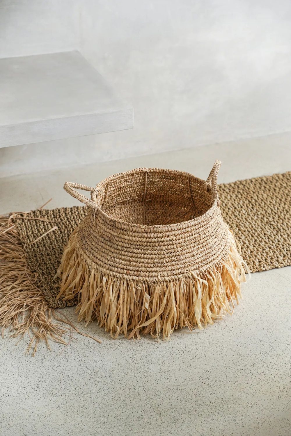 The Raffia Deluxe Baskets - Natural - Large - Image 2