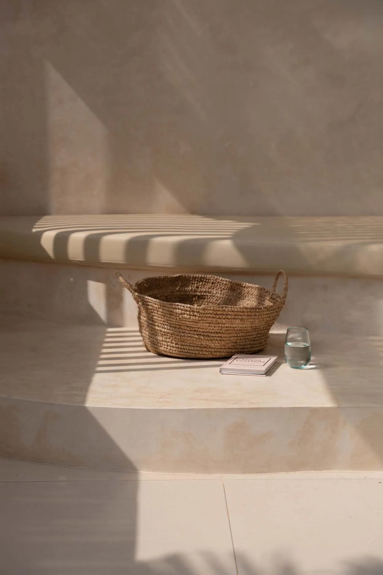 The Raffia Basket Trays - Natural - M - Image 2