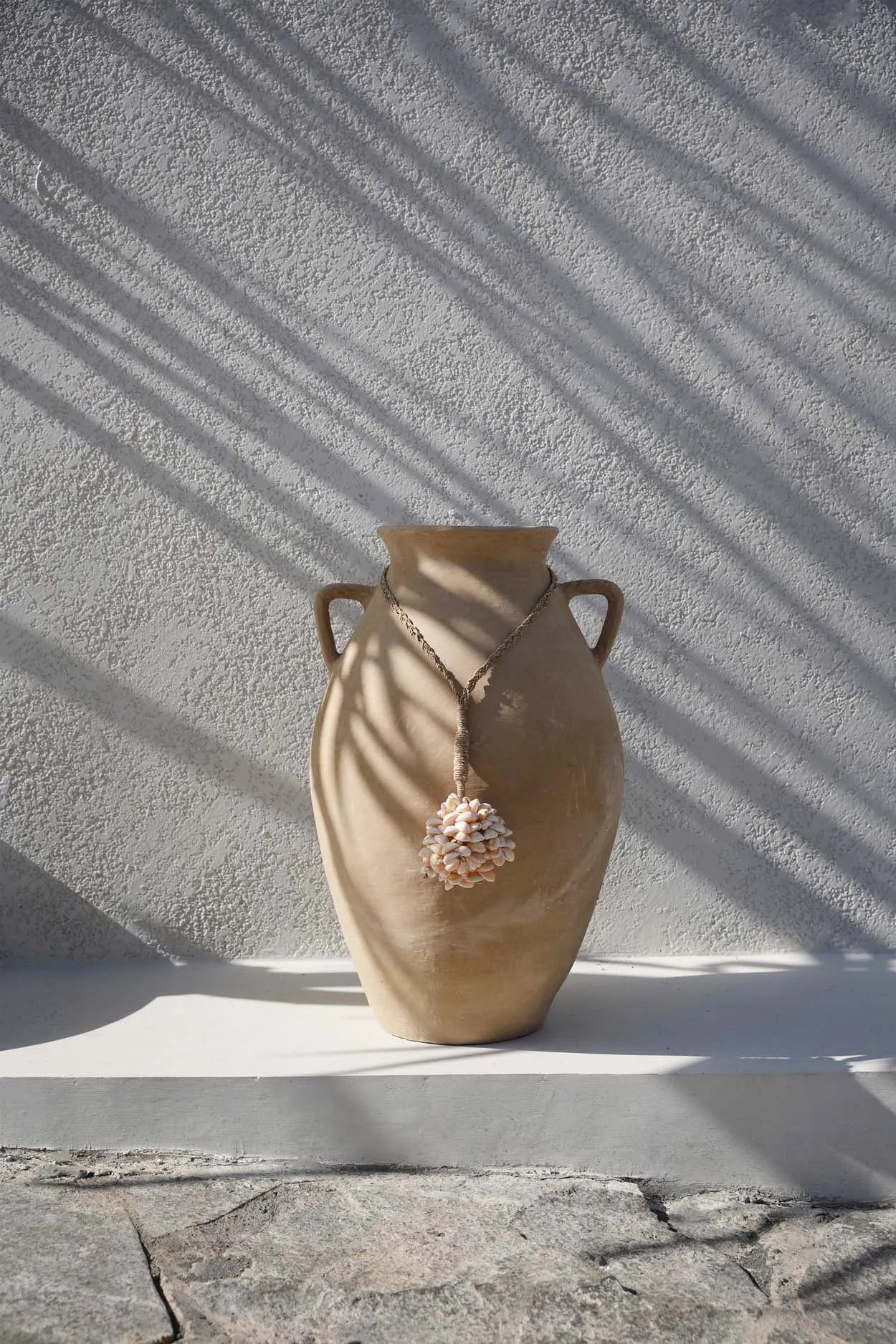 The Vanilla Shell Tassel - Image 2
