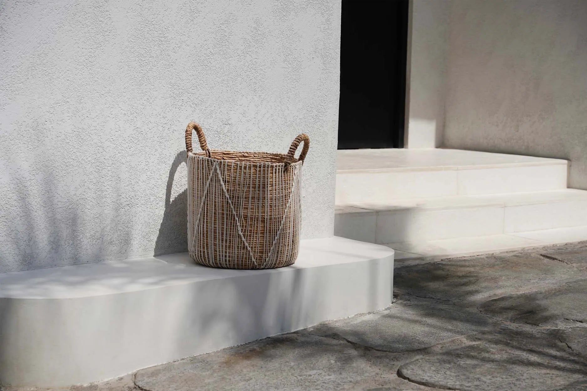 The Straight Stitched Macrame Basket - M - Image 2