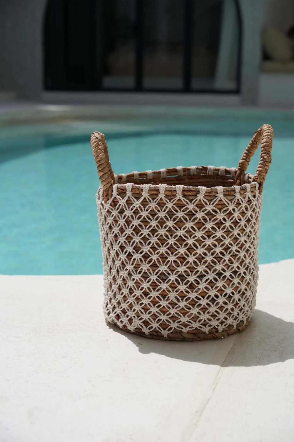 The Crossed Stitched Macrame Basket - L - Image 2