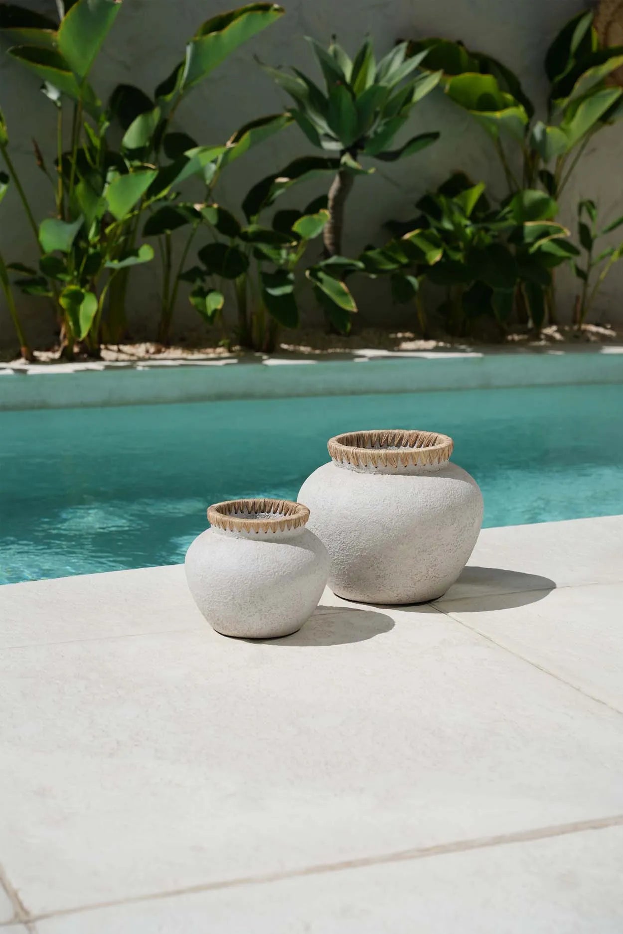 The Styly Vase - Concrete Natural - S - Image 2