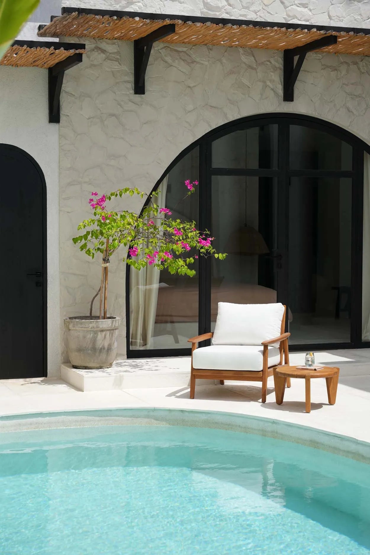 The Gilimanuk One Seater Sofa - Outdoor - Image 2