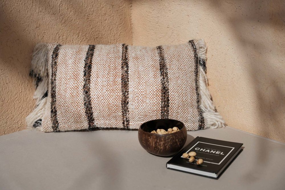The Oh My Gee Cushion Cover - Bohemian White - 30x50 - Image 2