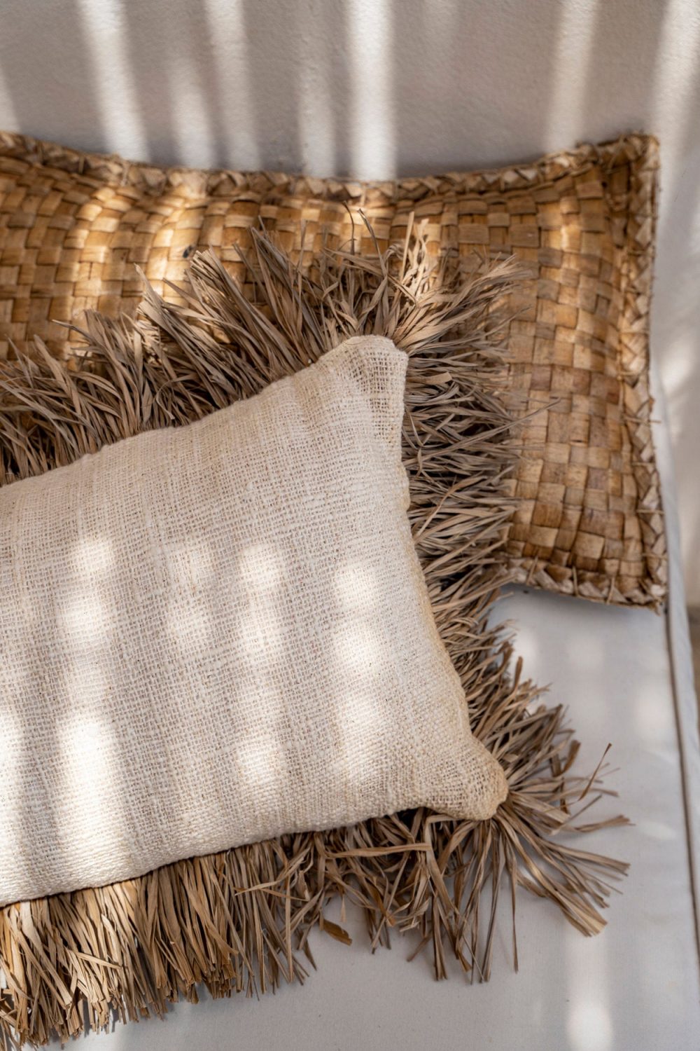 The Saint Tropez Cushion Cover - Natural White - 30x50 - Image 2