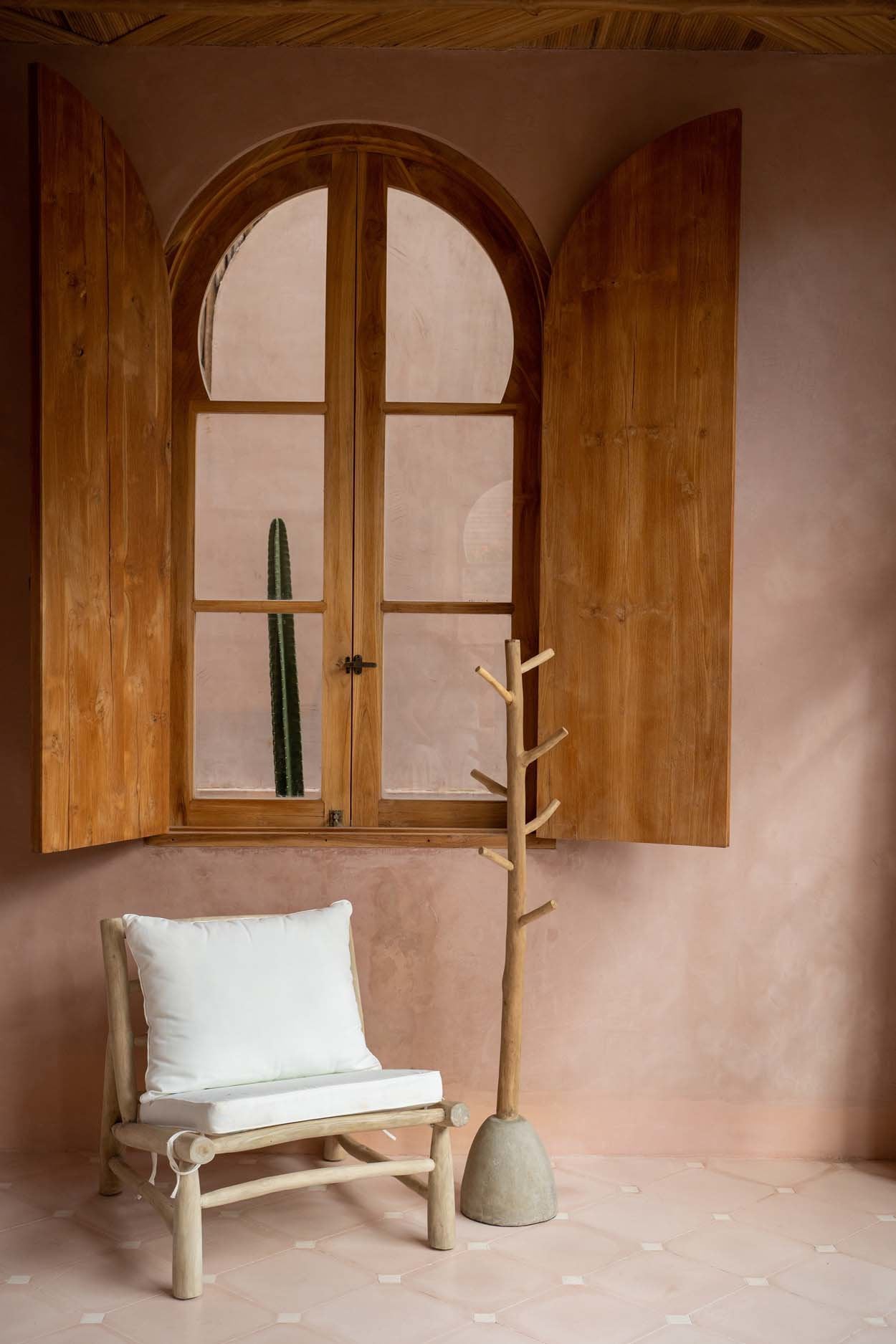 The Concrete Coat Hanger - Natural - Image 2