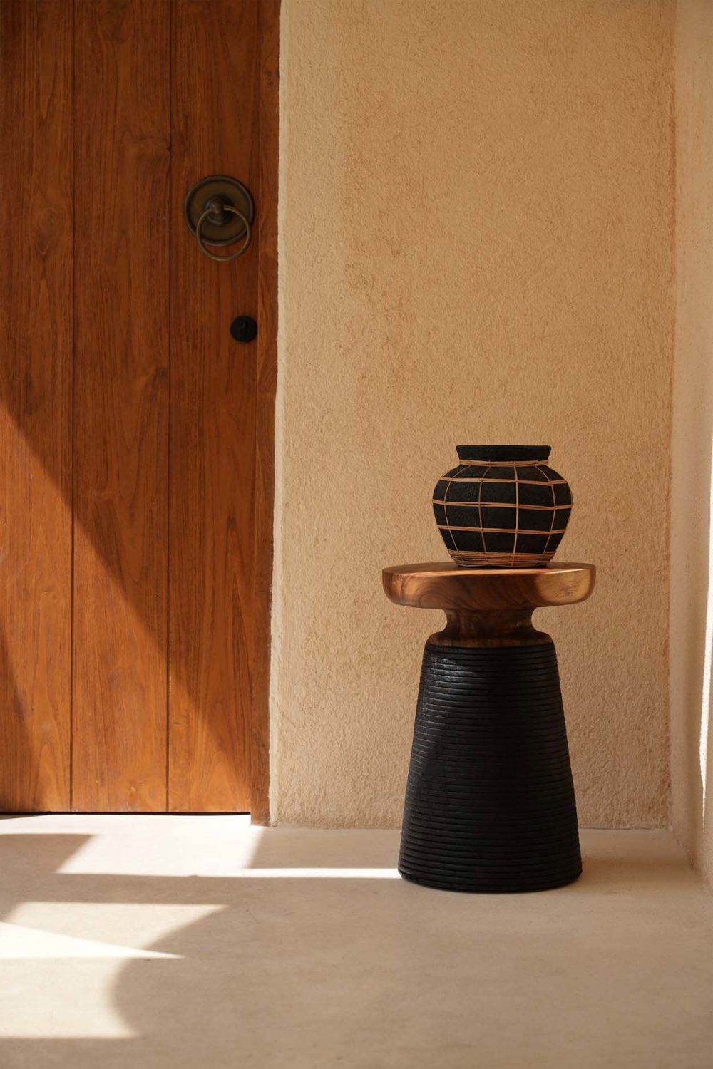 The Belly Vase - Black Natural - M - Image 2