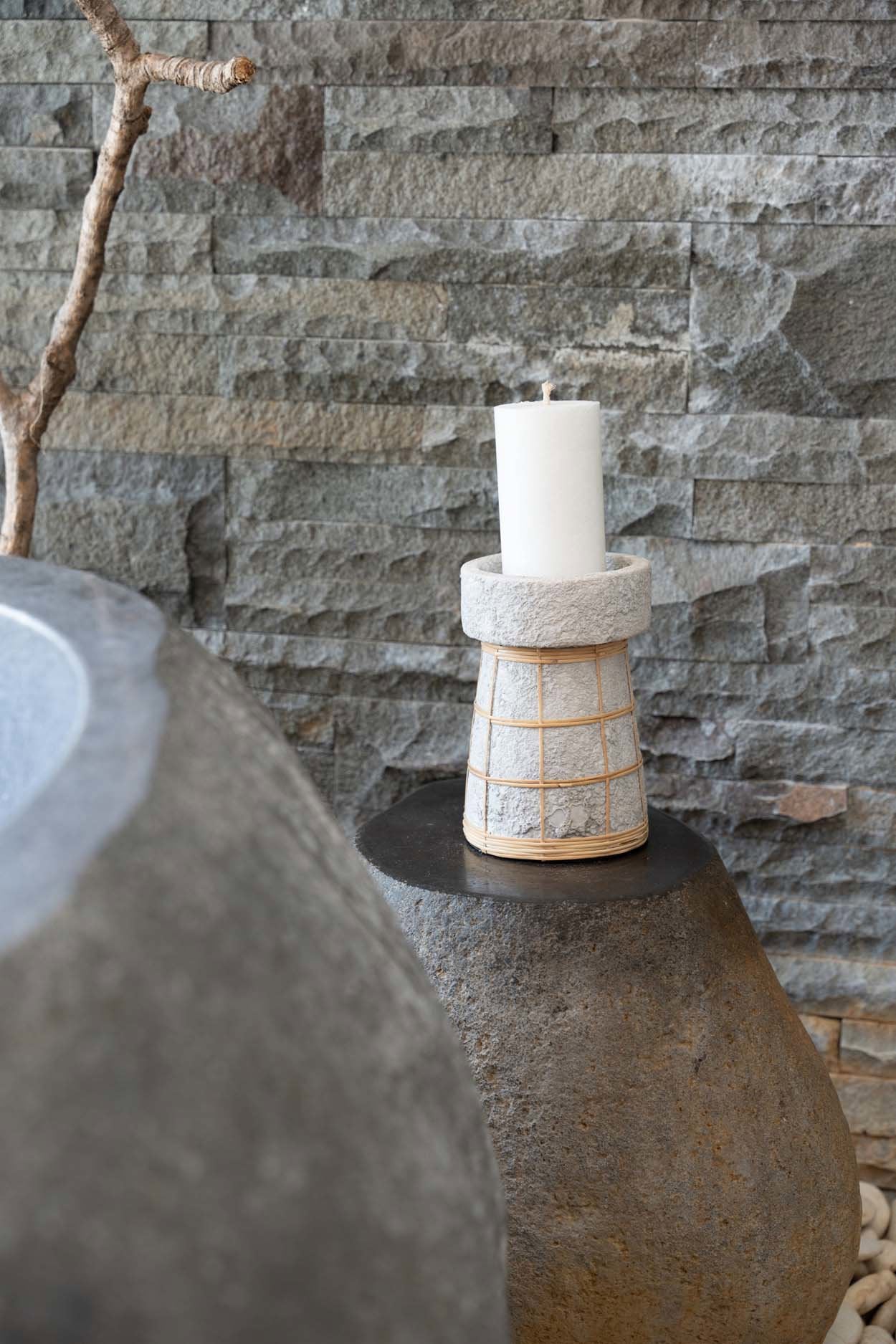 The Serene Candle Holder - Concrete Natural - L - Image 2