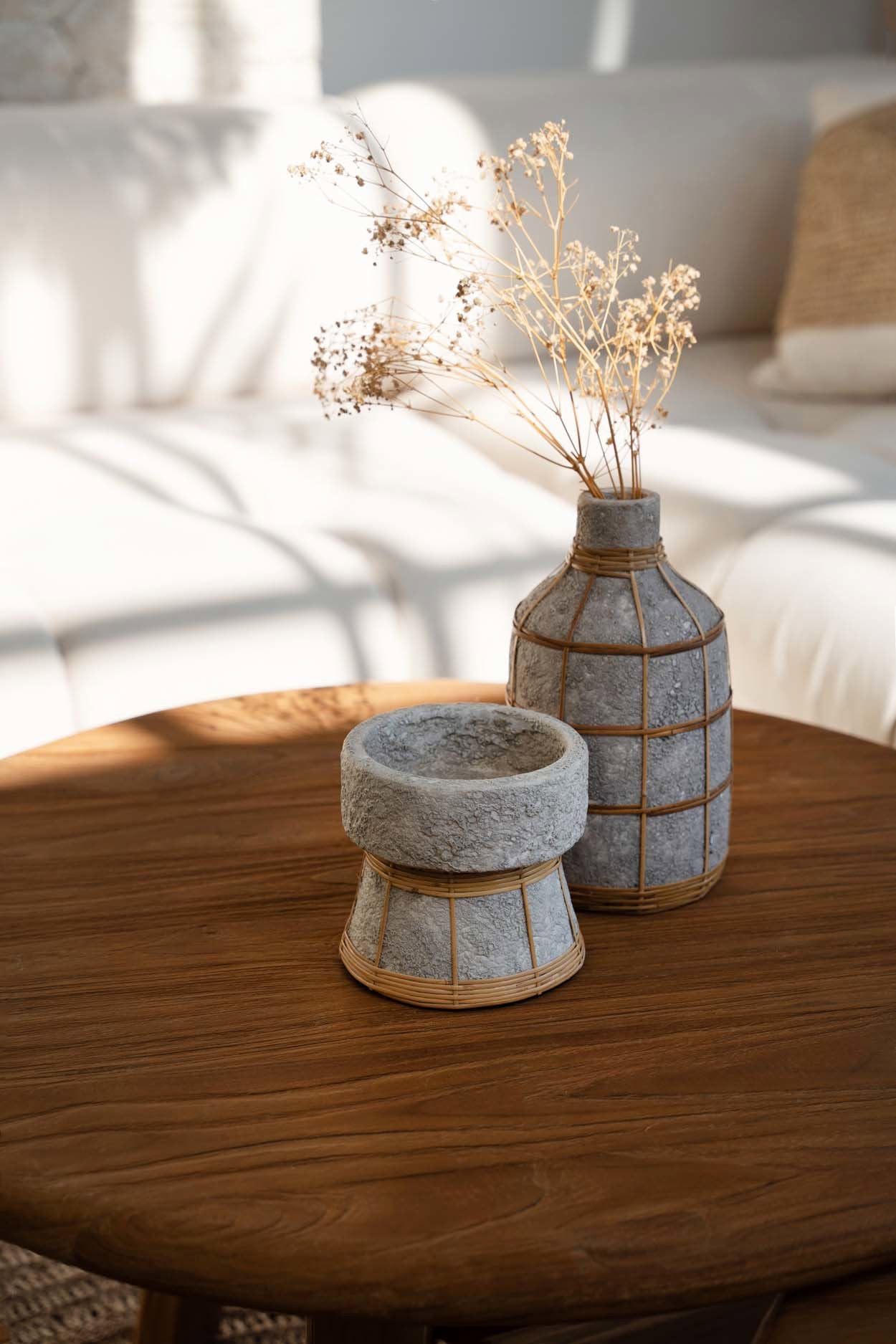 The Whoopy Vase - Concrete Natural - L - Image 2