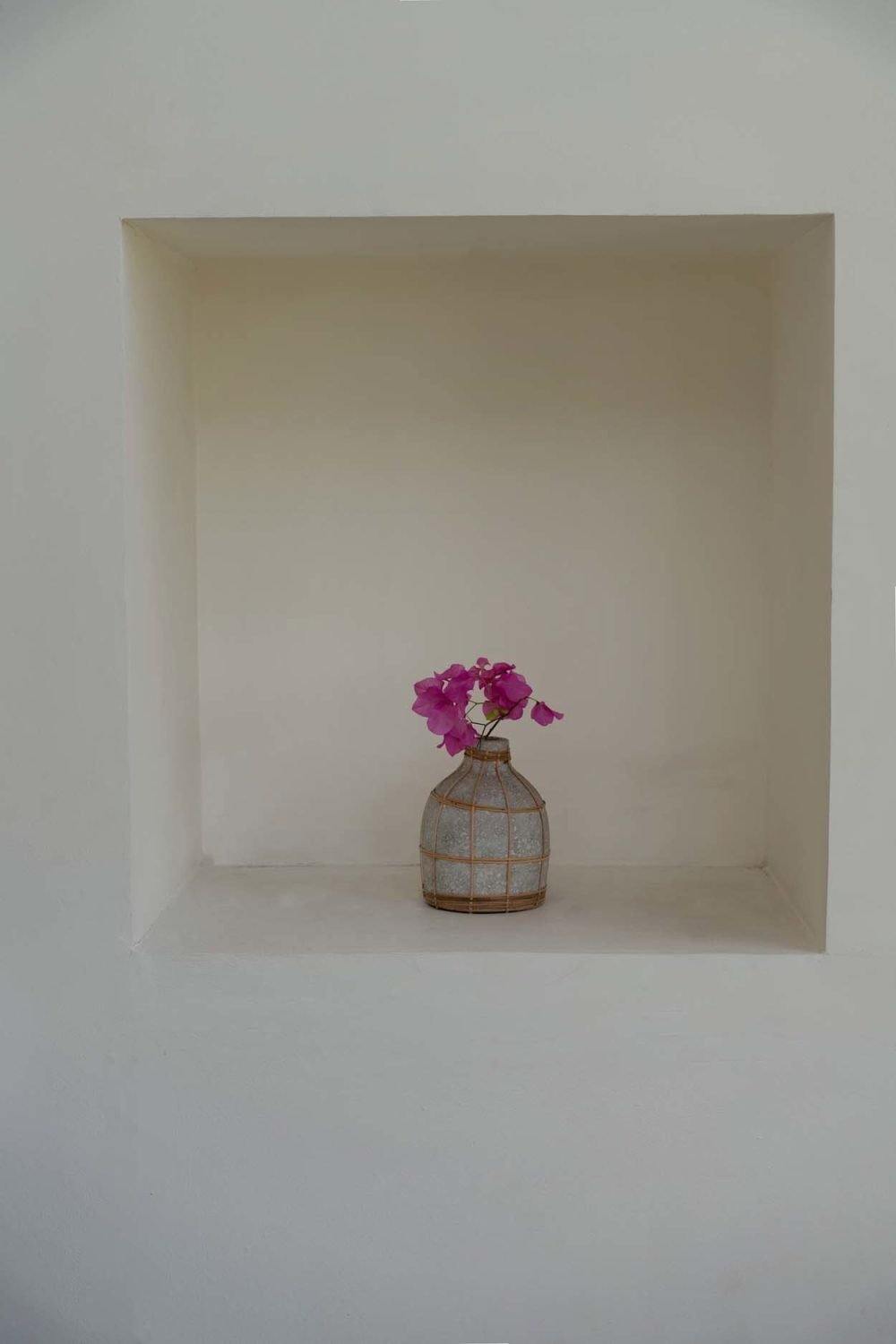 The Whoopy Vase - Concrete Natural - S - Image 2