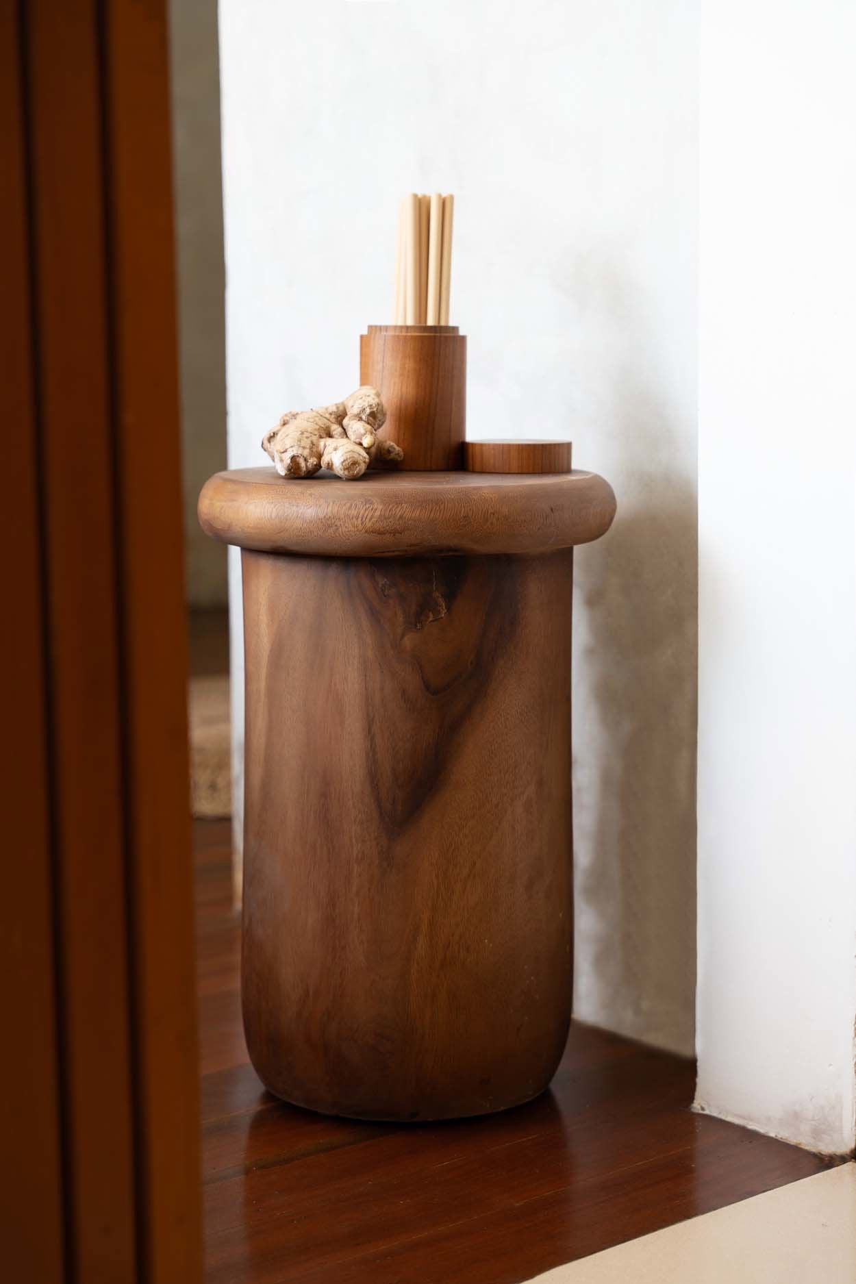The Killa Stool - Natural - Image 2