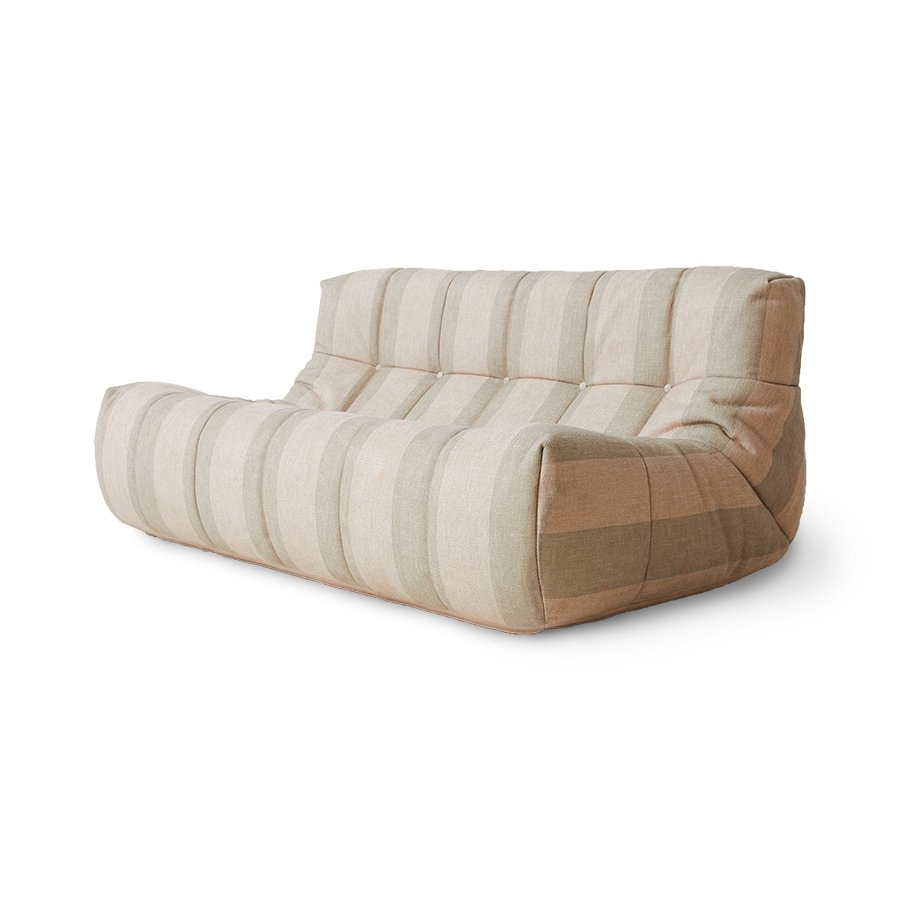 Lazy Lounge bench lodge