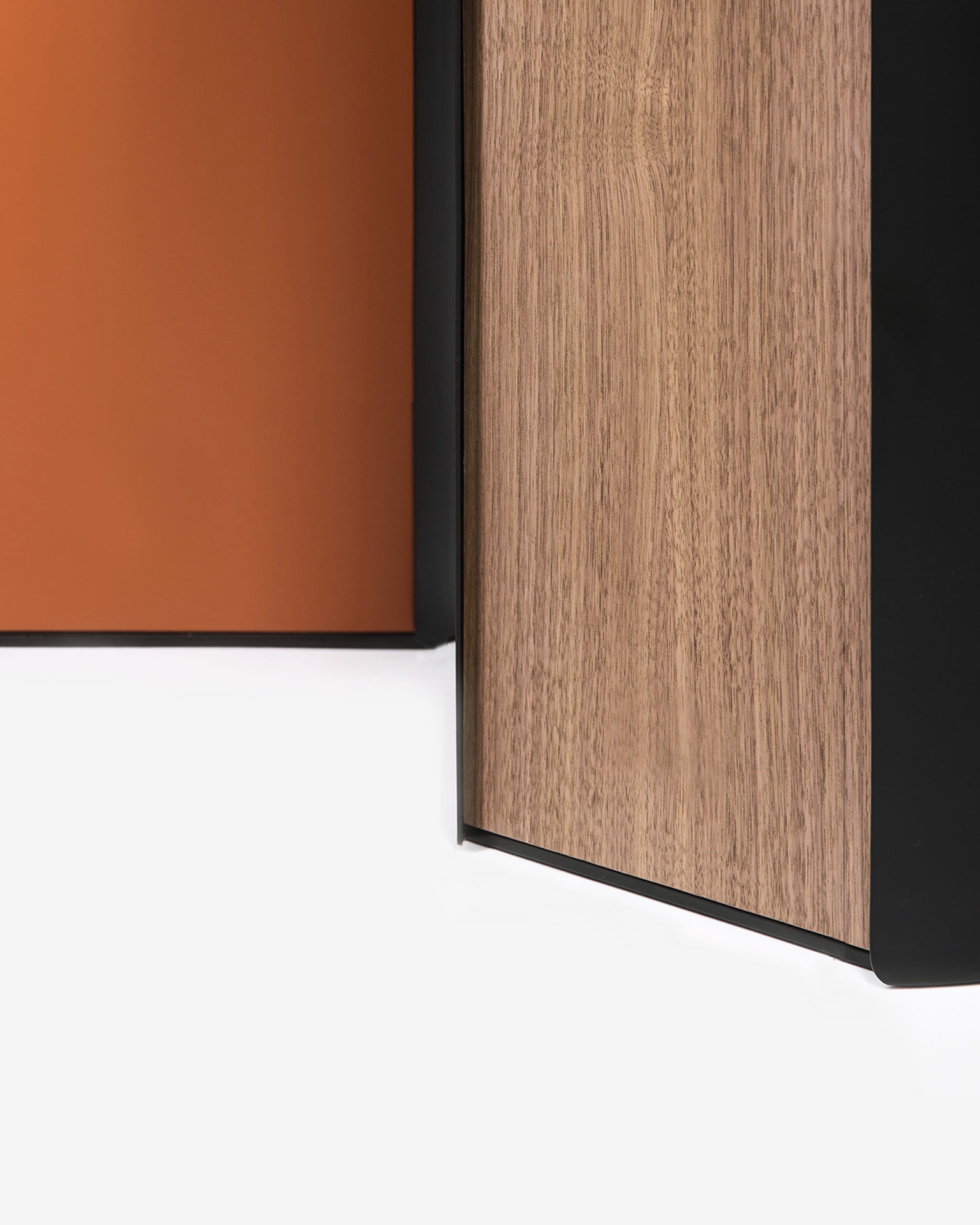 COVER L - Image 6