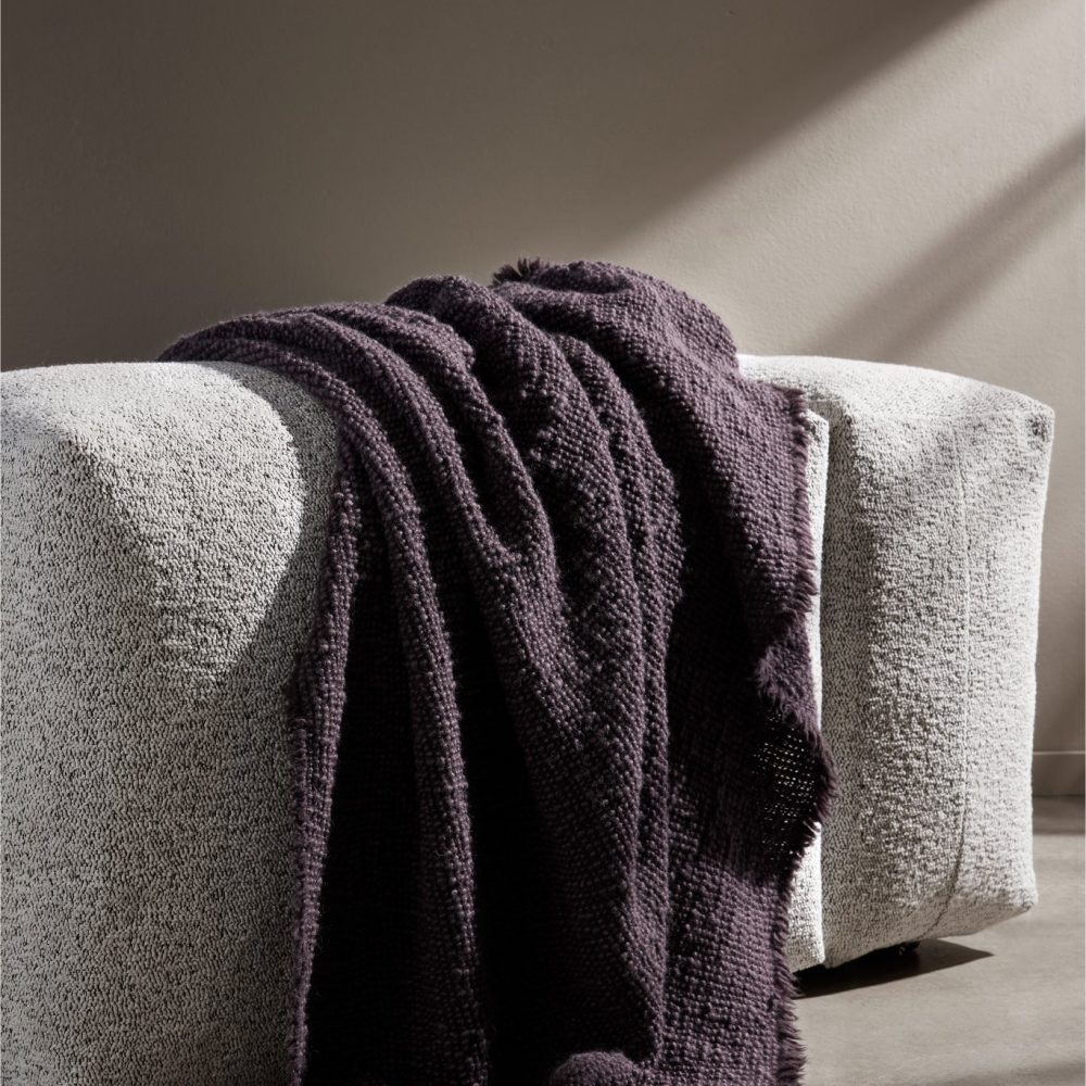 blanket - wooly - plum - 180cm x 130cm
