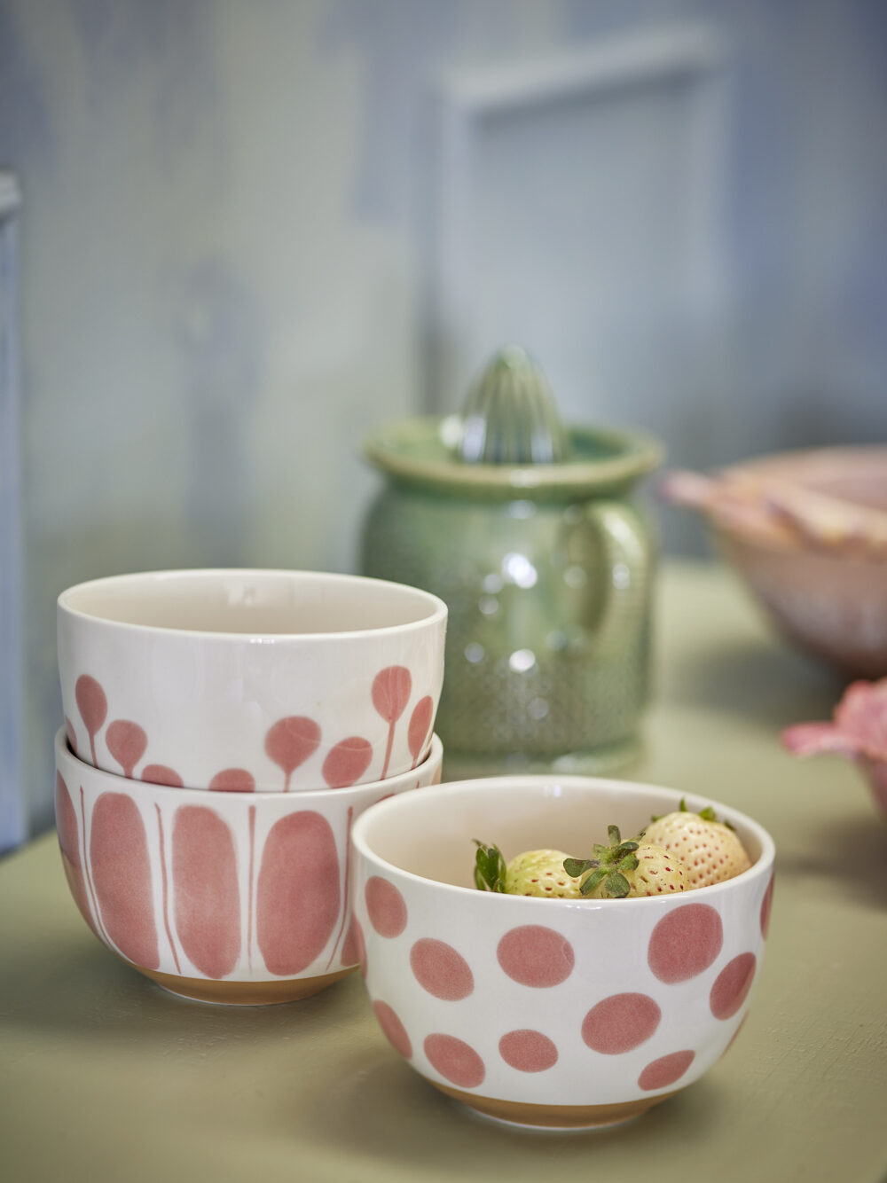 Linora Bowl, Rose, Stoneware - Image 3