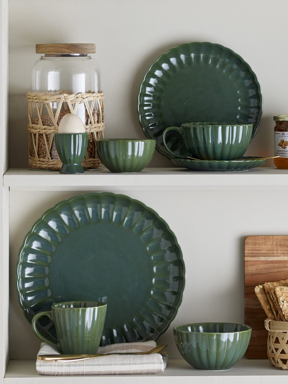 Latina Egg Cup, Green, Stoneware - Image 3