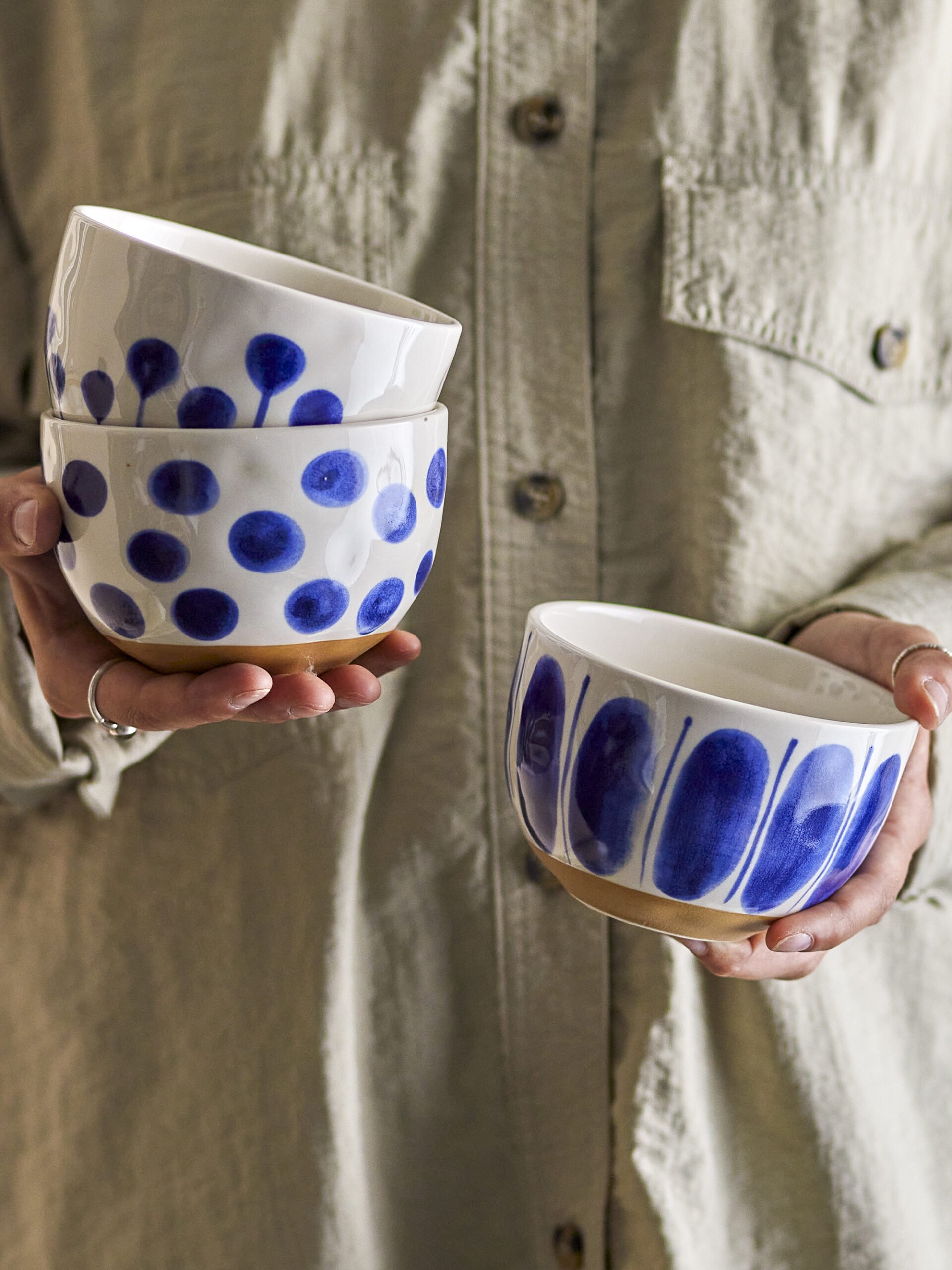 Linora Bowl, Blue, Stoneware - Image 2