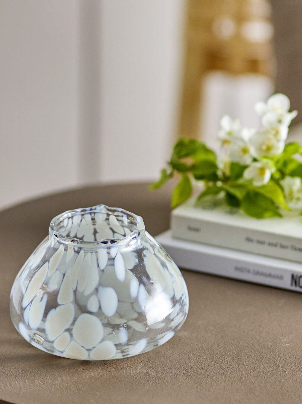 Hertha Votive, White, Glass - Image 2