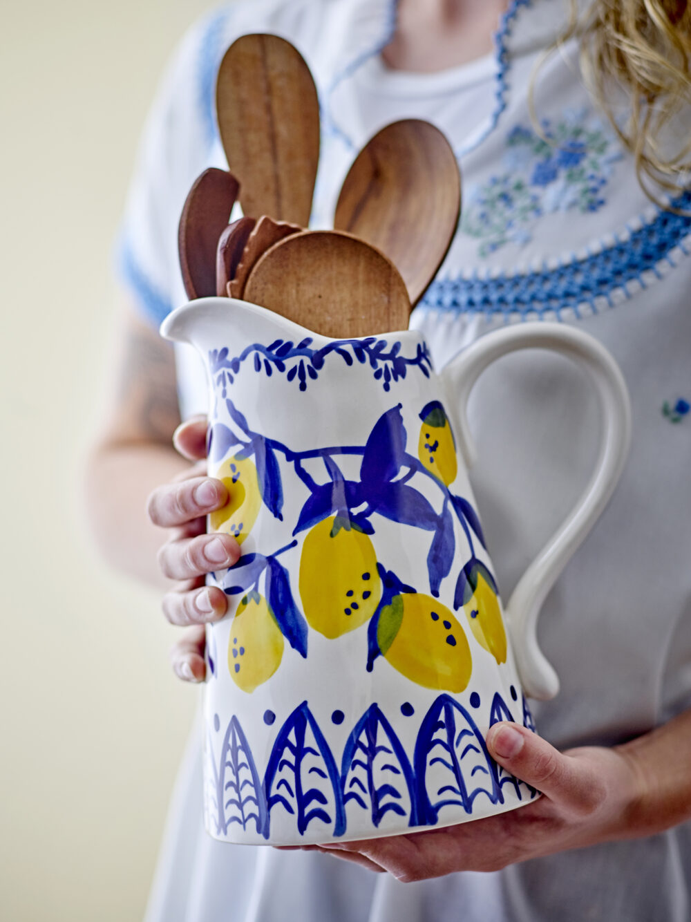 Maxima Jug, Blue, Stoneware - Image 5