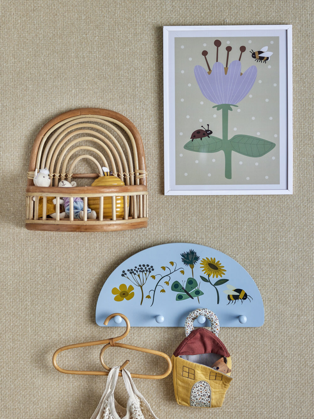Numa Illustration w/ Frame, White, Pine - Image 3