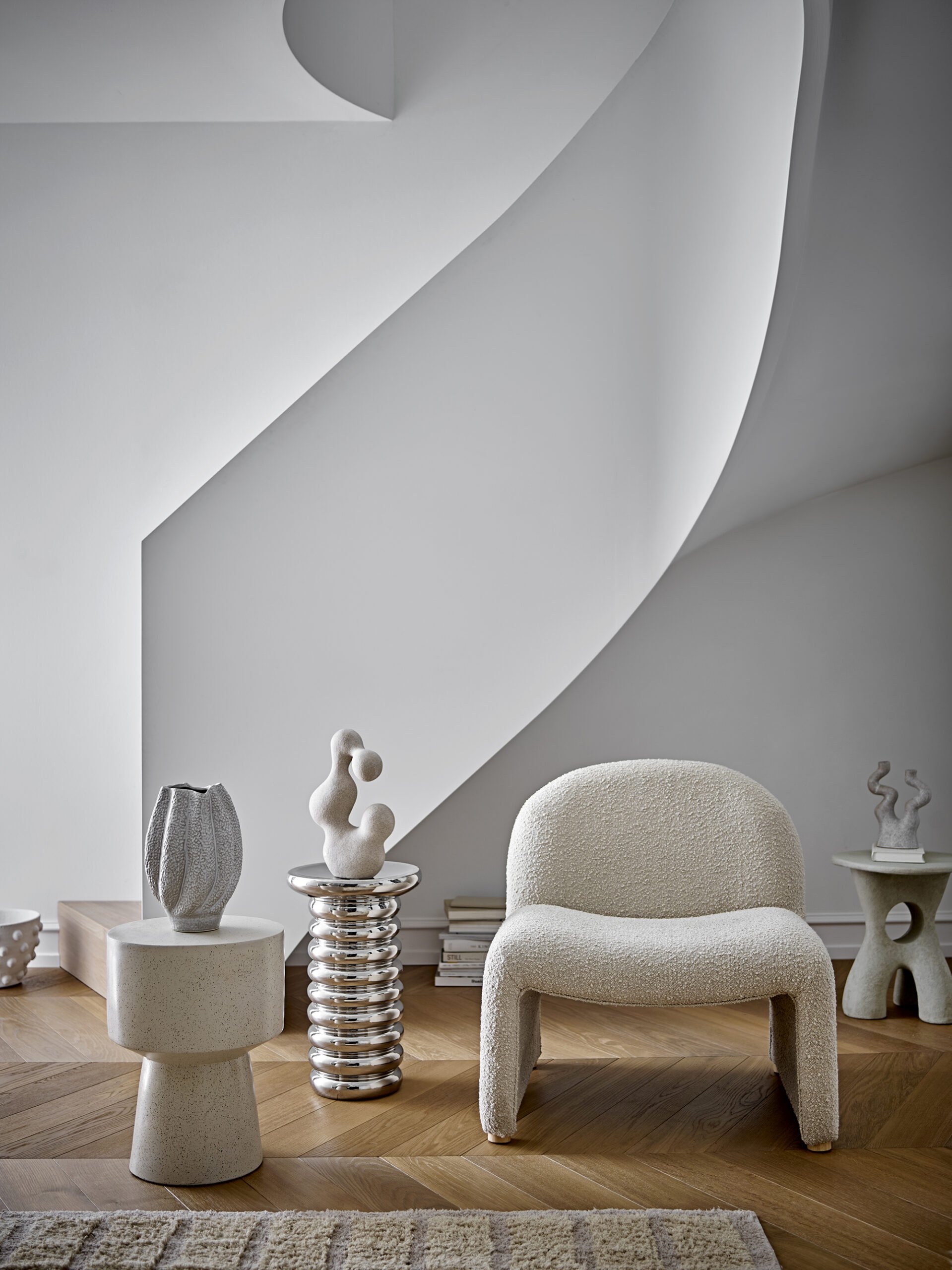 Basso Side Table, Nature, Resin - Image 4