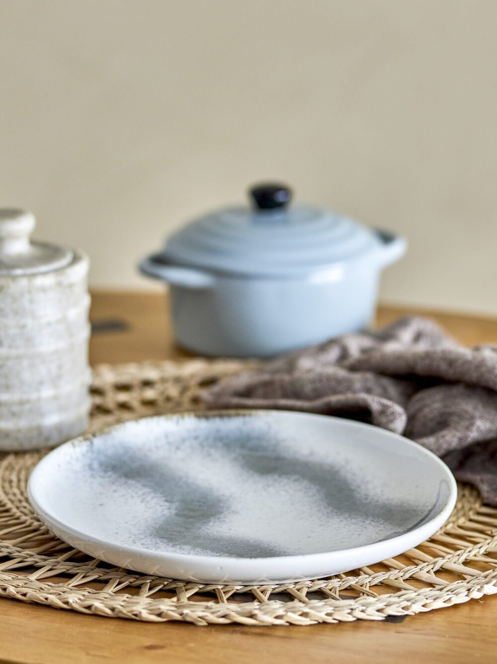 Paula Plate, Grey, Stoneware - Image 4