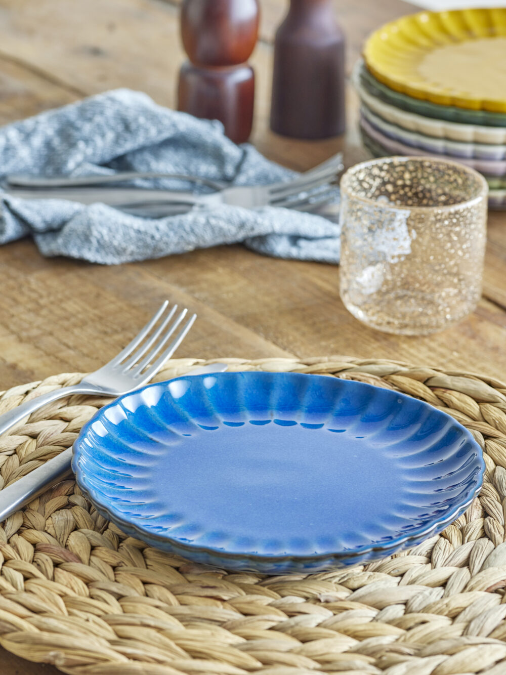 Latina Plate, Blue, Stoneware - Image 5