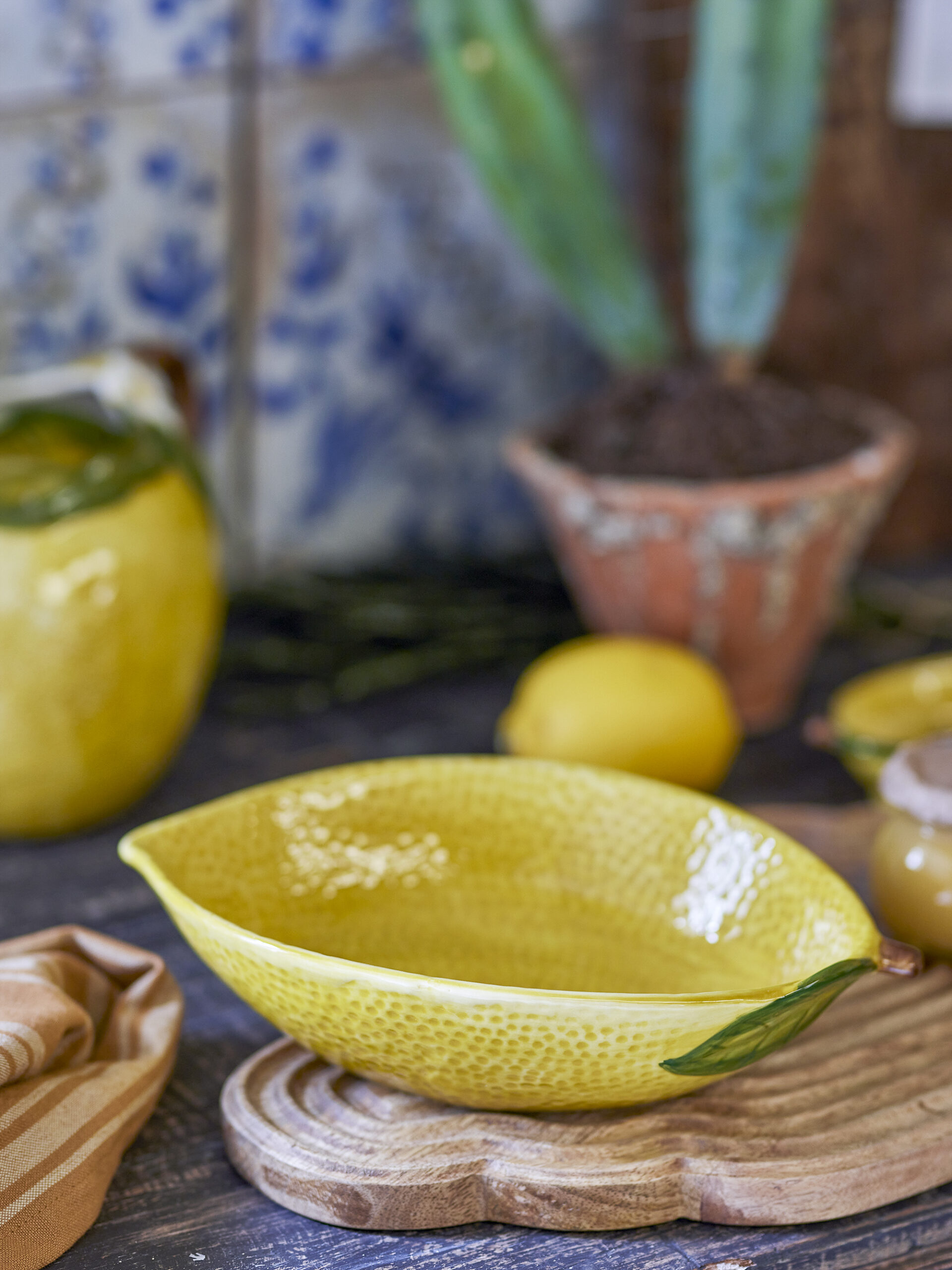 Limone Bowl, Yellow, Stoneware - Image 4