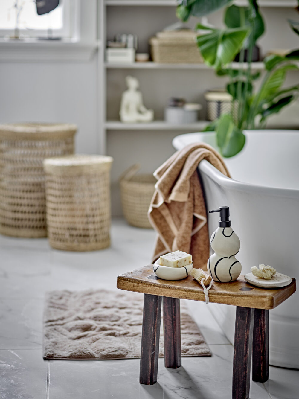 Minna Soap Dispenser, White, Stoneware - Image 2