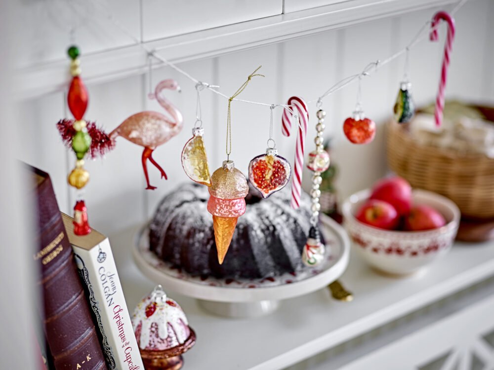 Jolly Cake Tray, Red, Stoneware - Image 4