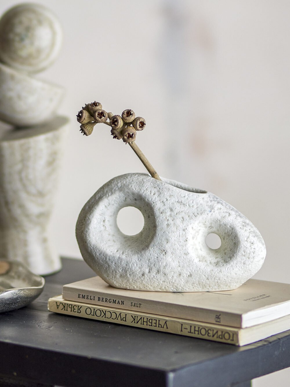 Caia Vase, White, Stoneware - Image 3