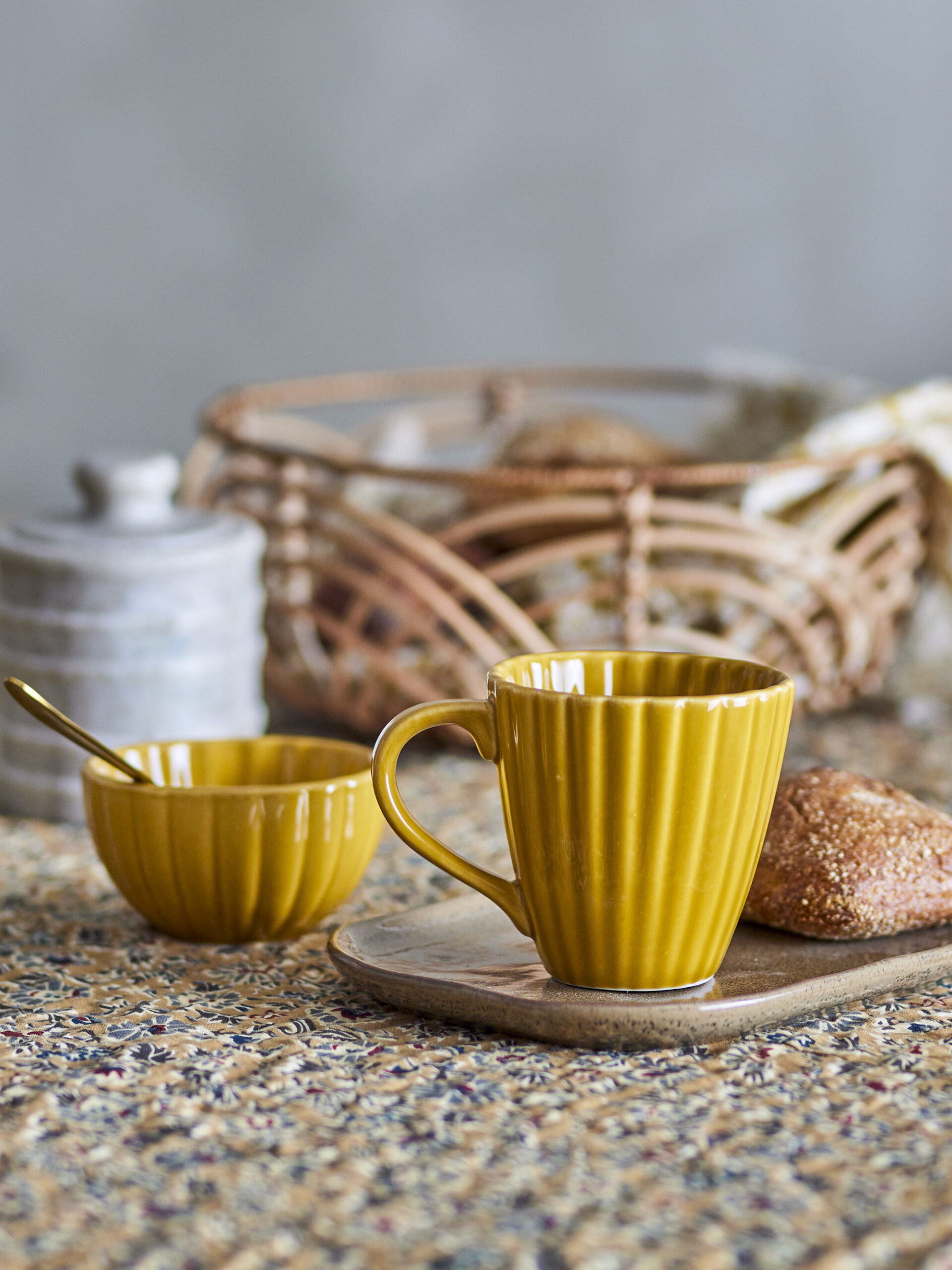 Latina Bowl, Yellow, Stoneware - Image 2