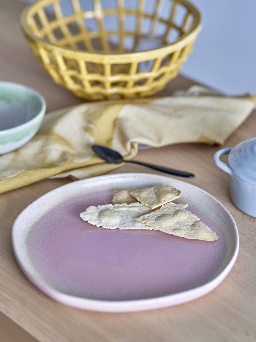 Louisa Plate, Rose, Stoneware - Image 5
