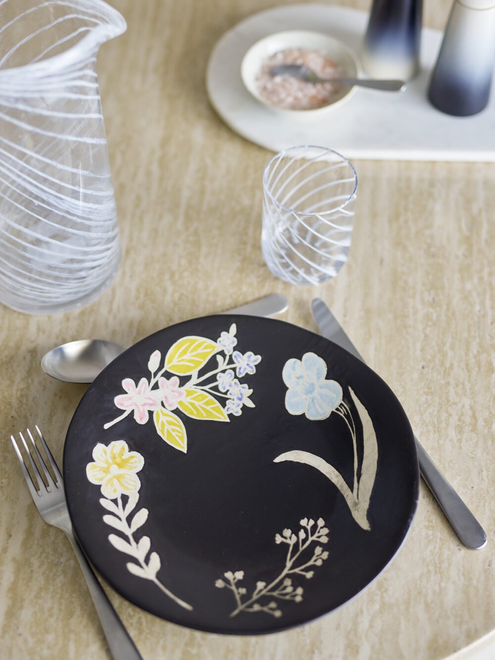 Amberly Serving Tray, Black, Stoneware - Image 4