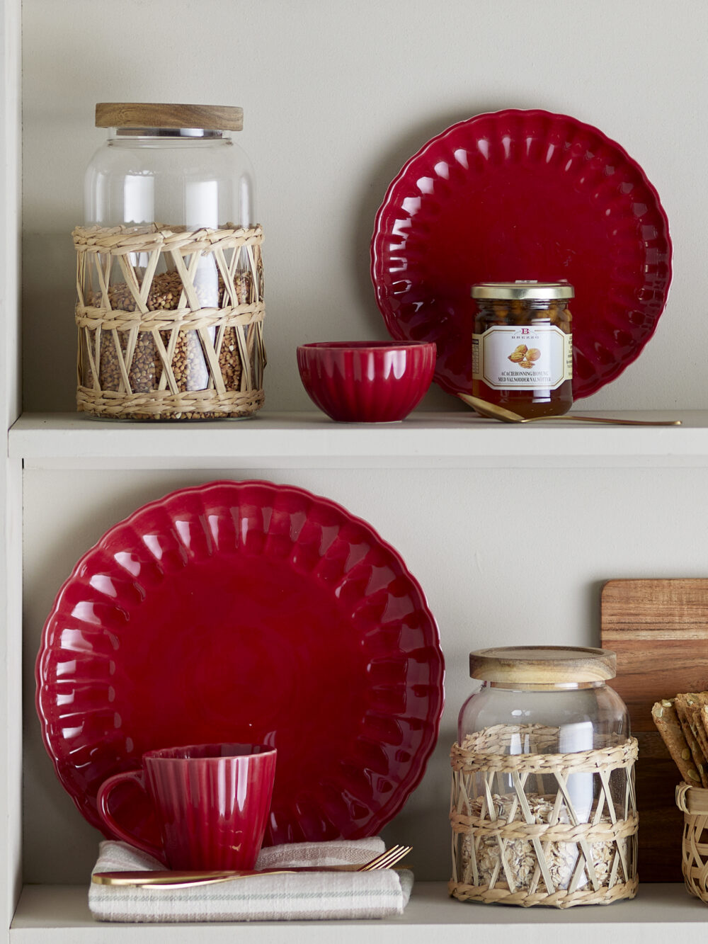 Latina Bowl, Red, Stoneware - Image 4