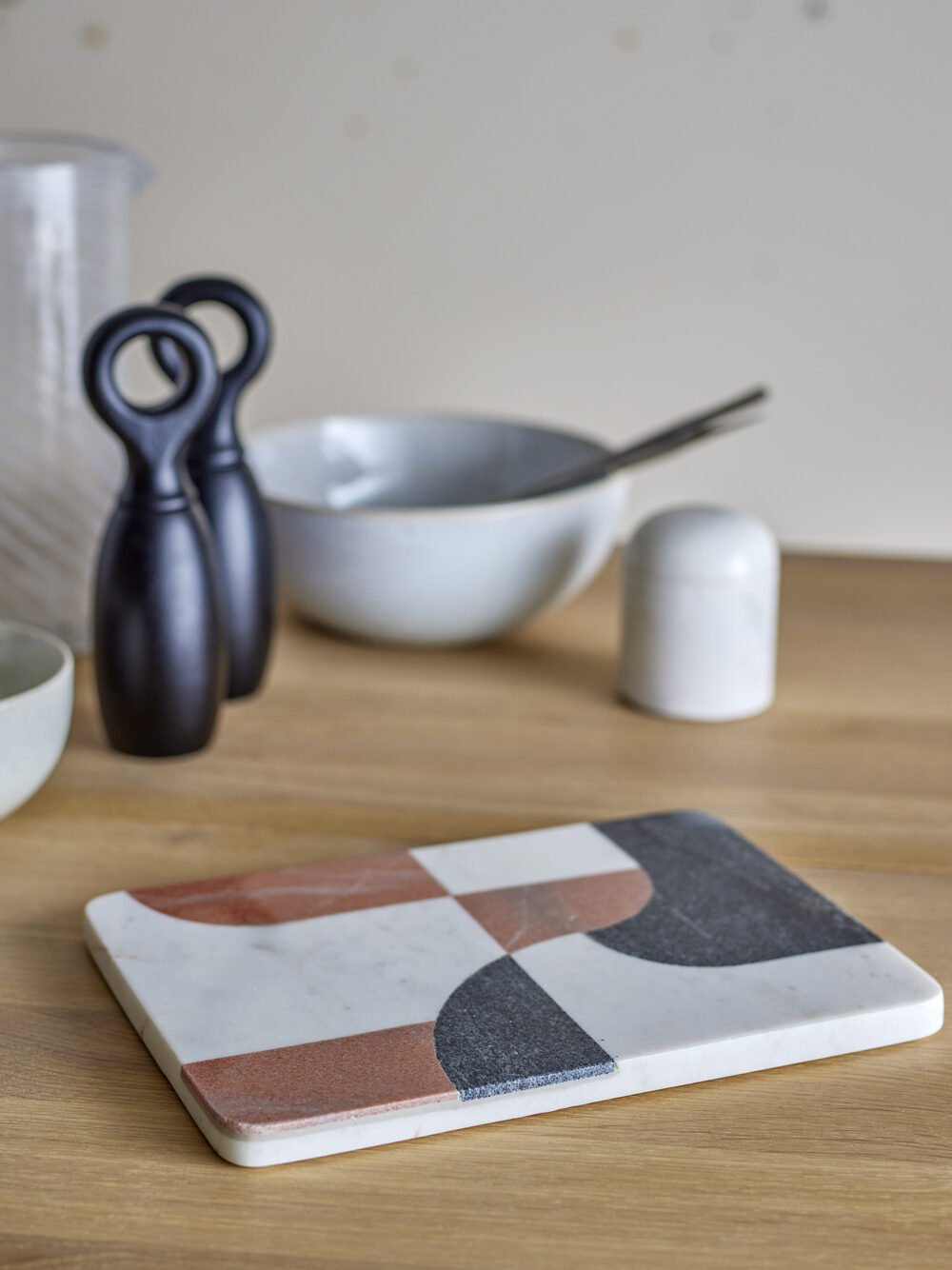 Jazzi Cutting Board, White, Marble - Image 4