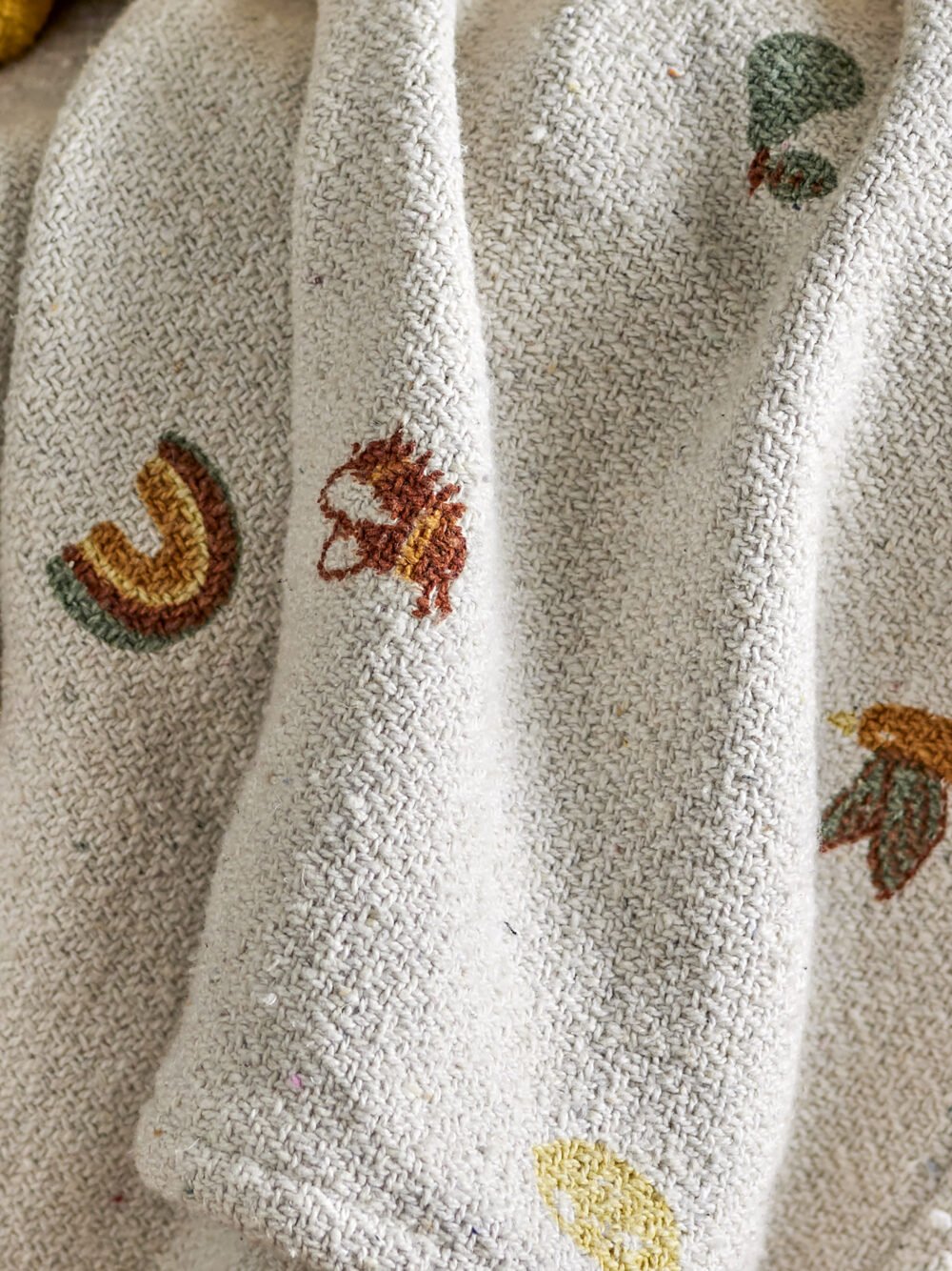 Agnes Throw, Nature, Recycled Cotton - Image 4