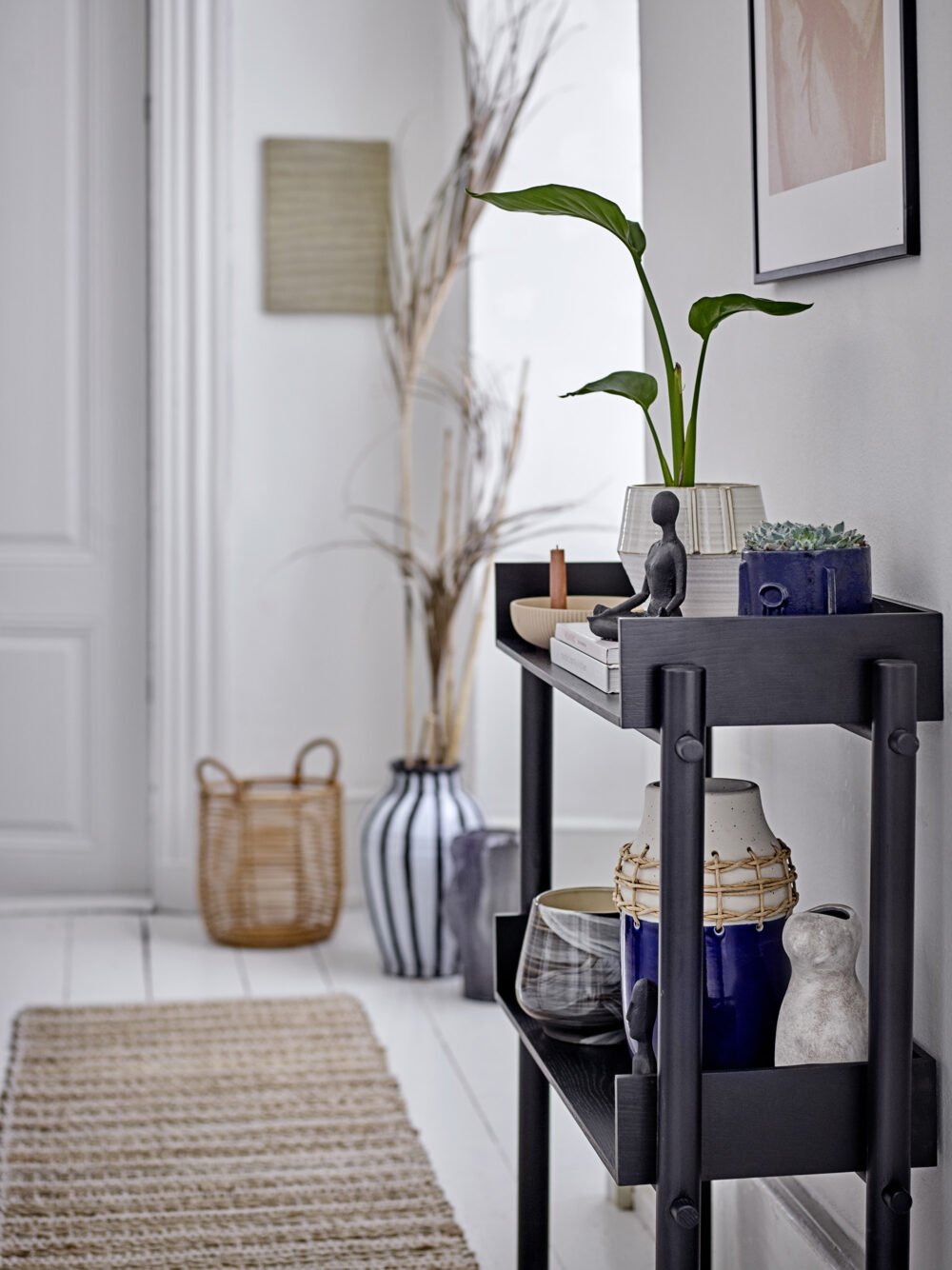 Zaki Flowerpot, White, Stoneware - Image 3