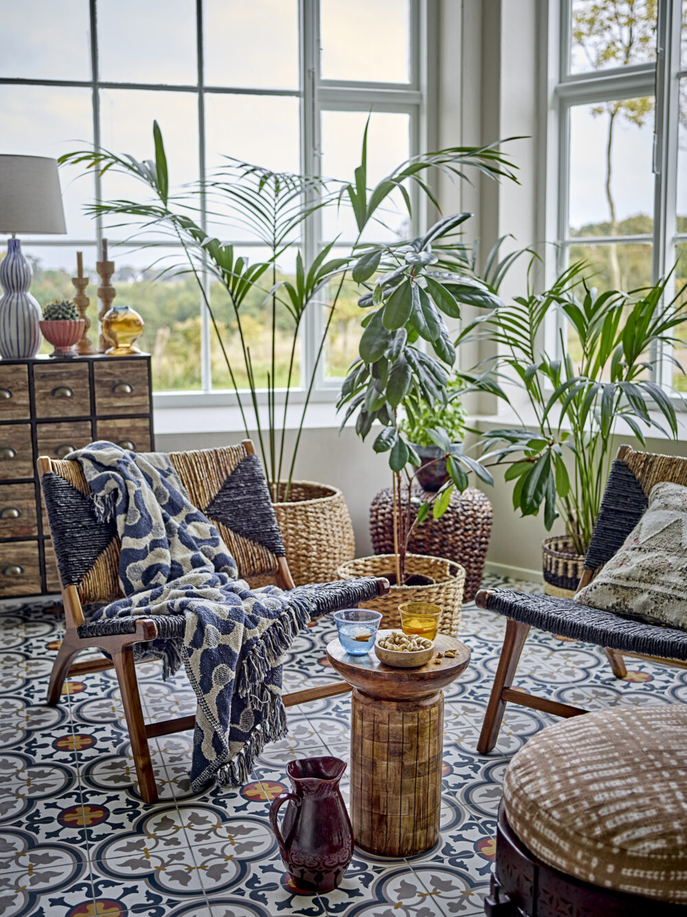 Yasme Side Table, Nature, Mango - Image 3
