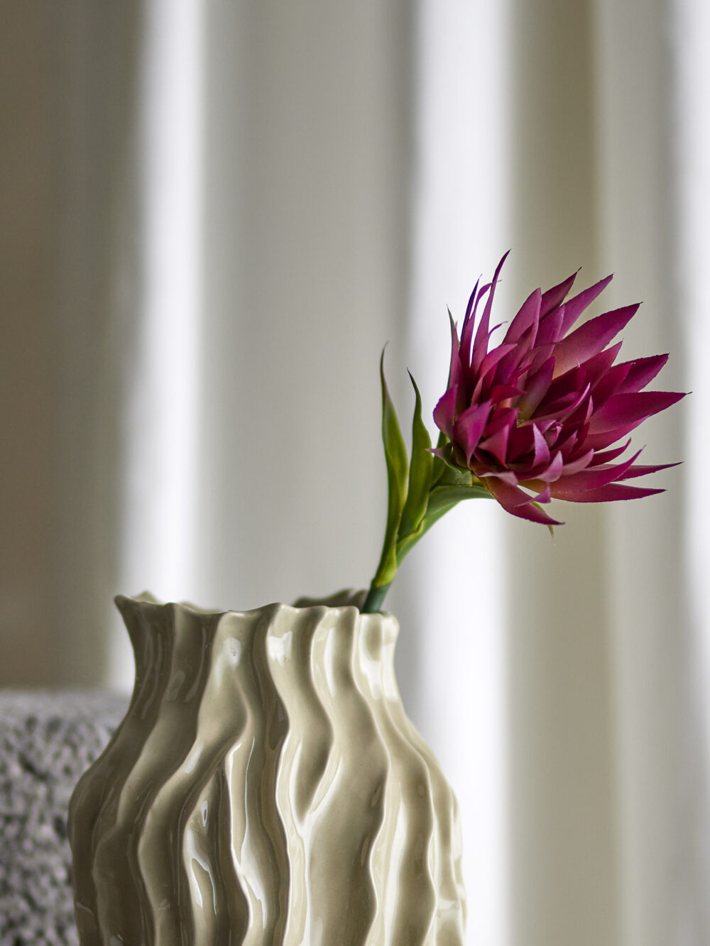 Lily Stem, Purple, Artificial Flowers - Image 4