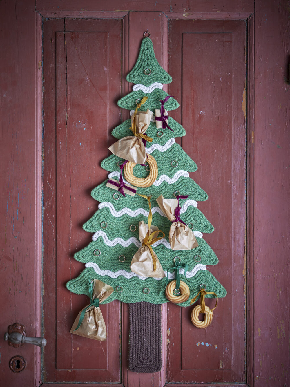 Douglas Calendar, Green, Cotton - Image 4