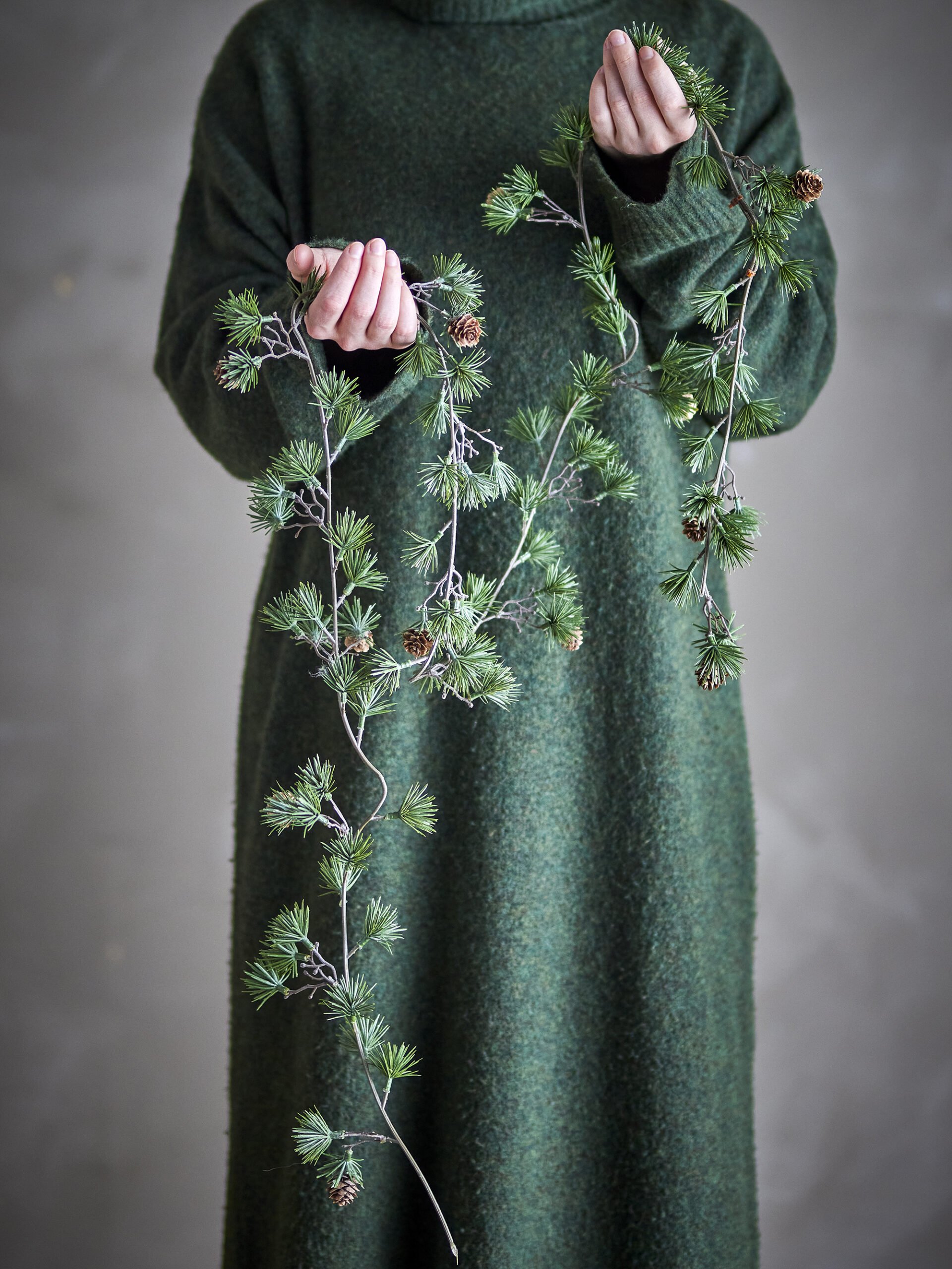 Cedar Garland, Green, Artificial Flowers - Image 4