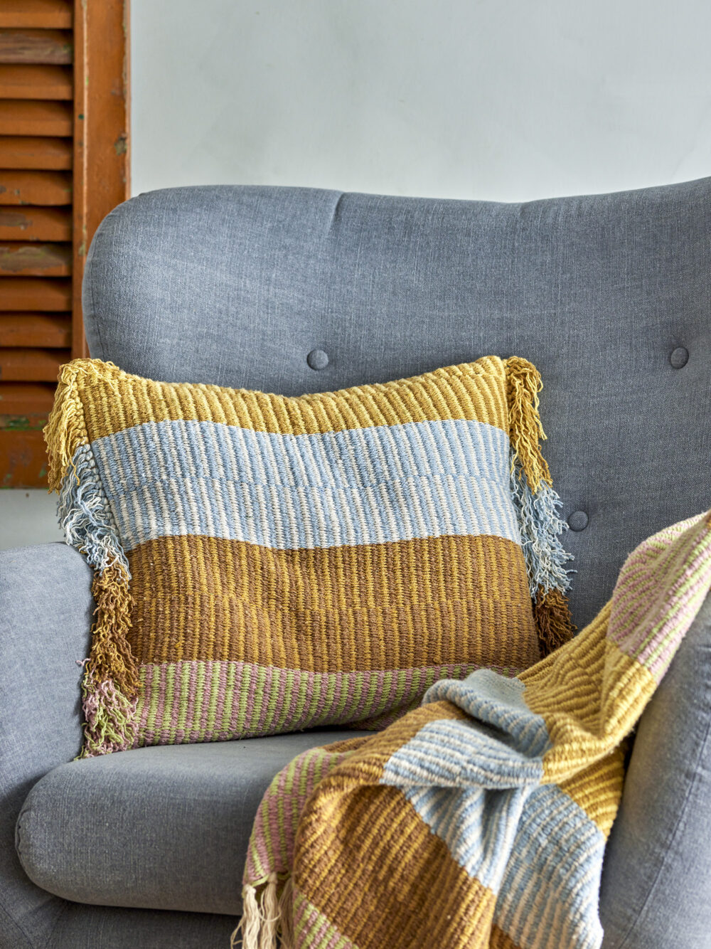 Isnel Throw, Yellow, Recycled Cotton - Image 4
