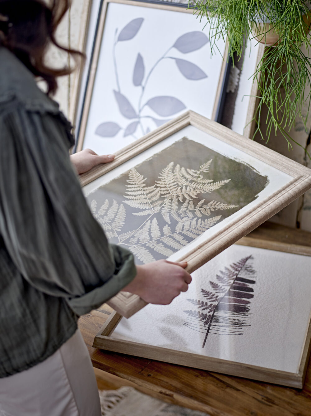 Corval Illustration w/ Frame, Nature, Firwood - Image 2