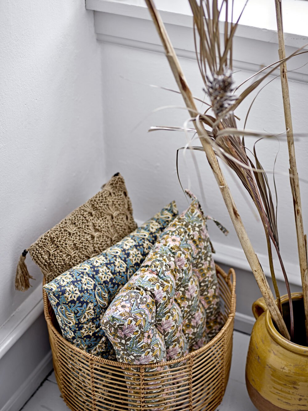 Lione Cushion, Brown, Cotton - Image 5