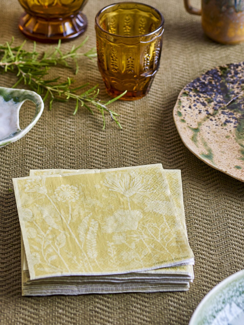 Faustina Napkin, Yellow, FSC® Mix, Paper - Image 3